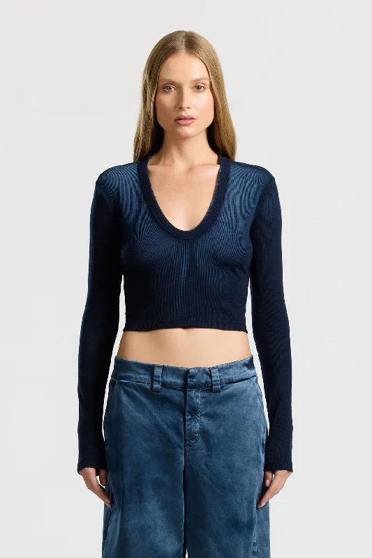 Verona Crop U-Neck Shirt (Sale) Graphic T-Shirt Round Neck Polyester