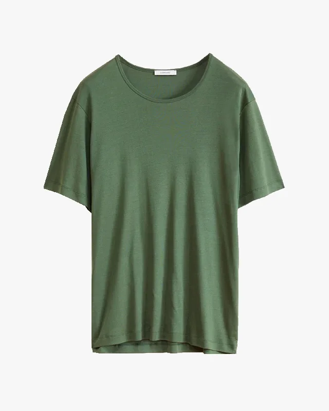 Rib U Neck T-Shirt Modern Contemporary Chic