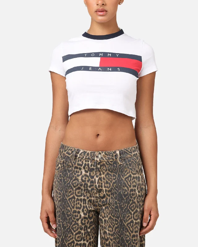 Tommy Jeans Women's TJW Slim Cropped Block T-Shirt White Collared Crew Neck Turtle Neck Tommy Jeans Women's TJW Slim Cropped Block T-Shirt White Collared Crew Neck Turtle Neck
