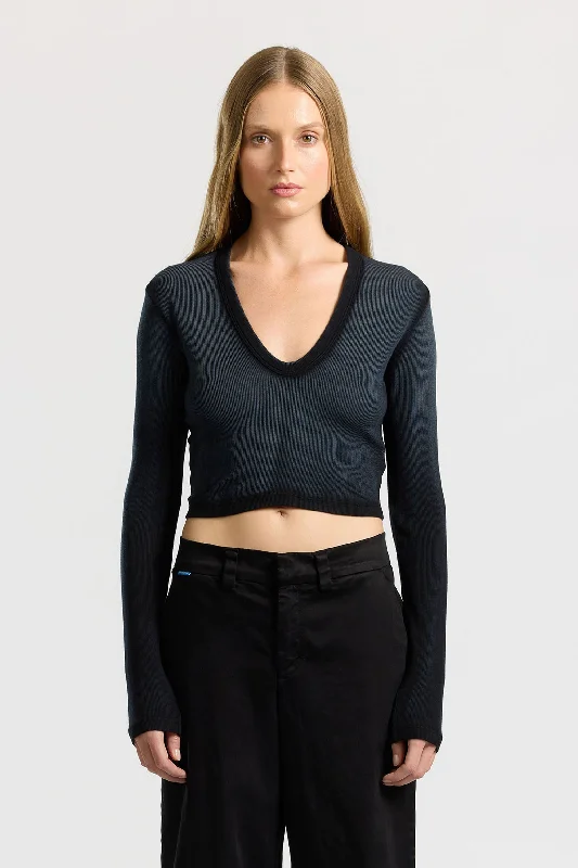Verona Crop U-Neck Shirt (Sale) Oversized T-Shirt Spandex breathable