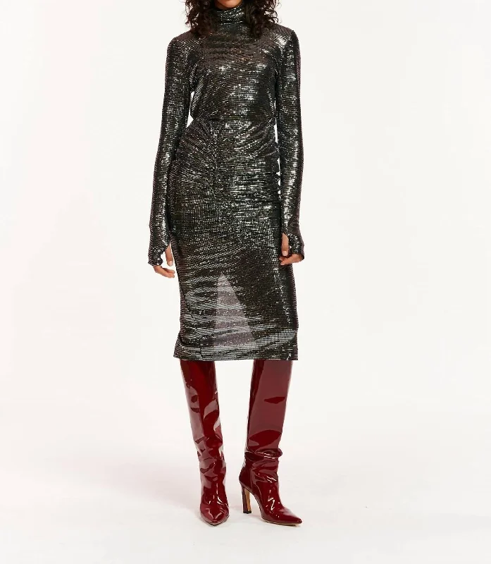 Glitter Skirt In Combo Black lace skirt intricate