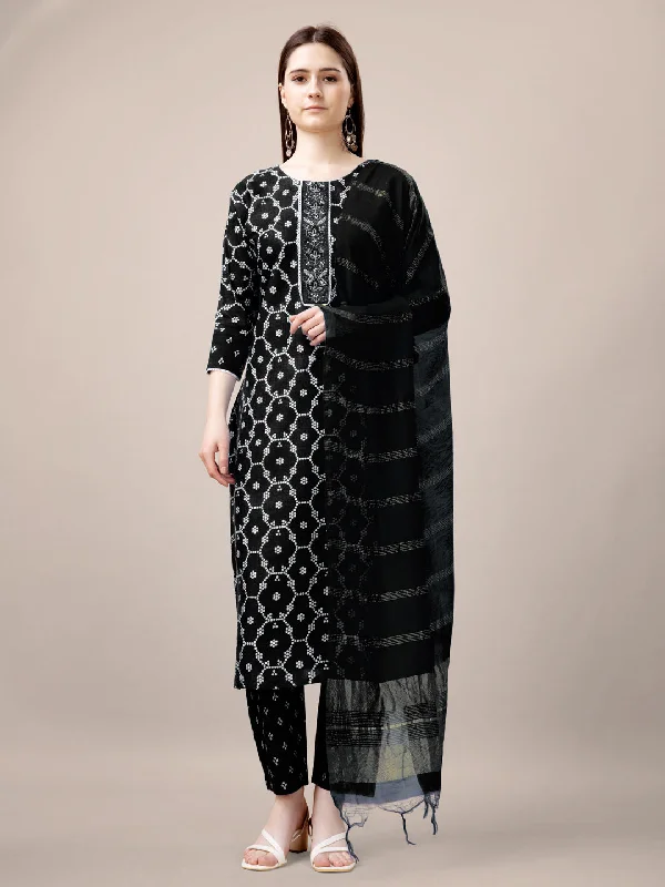 Black Trendy Designer Readymade Pant Suit With Embroidery Work Comfortable Fleece Pants Black Trendy Designer Readymade Pant Suit With Embroidery Work Comfortable Fleece Pants