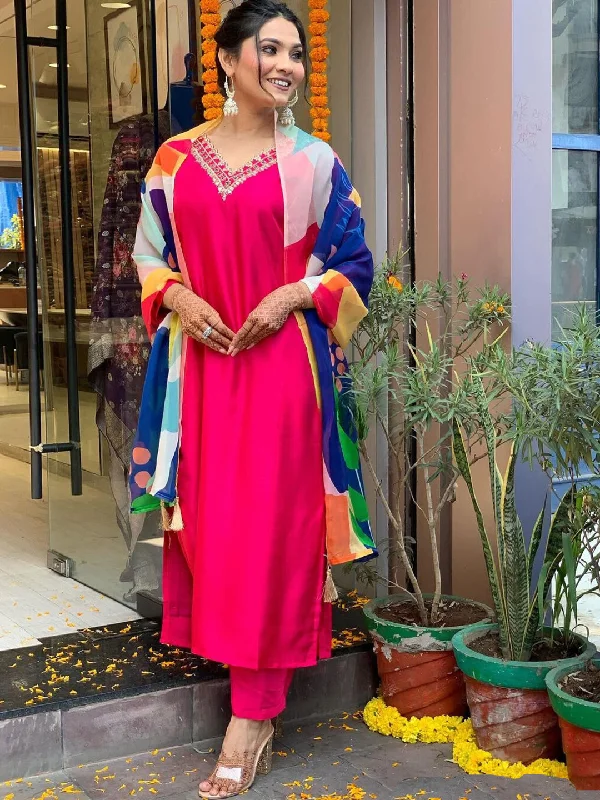 Rani Pink Trendy Elementary Readymade Pant Suit With Embroidery Work Slim-Fit Khaki Pants Rani Pink Trendy Elementary Readymade Pant Suit With Embroidery Work Slim-Fit Khaki Pants