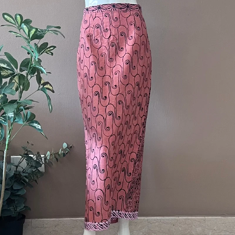 Modern Sarong Skirt - L pleated skirt texture