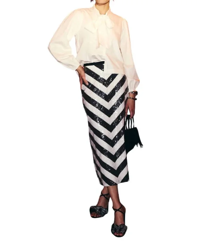 Augusta Skirt In Chevron leather skirt sleek