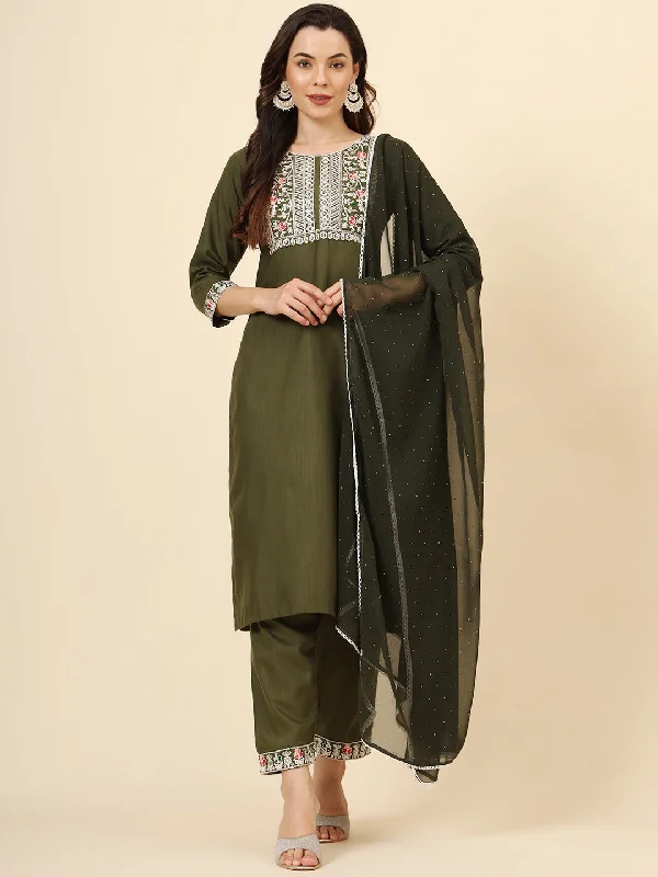 Mahendi Attractive Looking Readymade Pant Suit With Designer Embroidery Work Classic Pleated Pants Mahendi Attractive Looking Readymade Pant Suit With Designer Embroidery Work Classic Pleated Pants