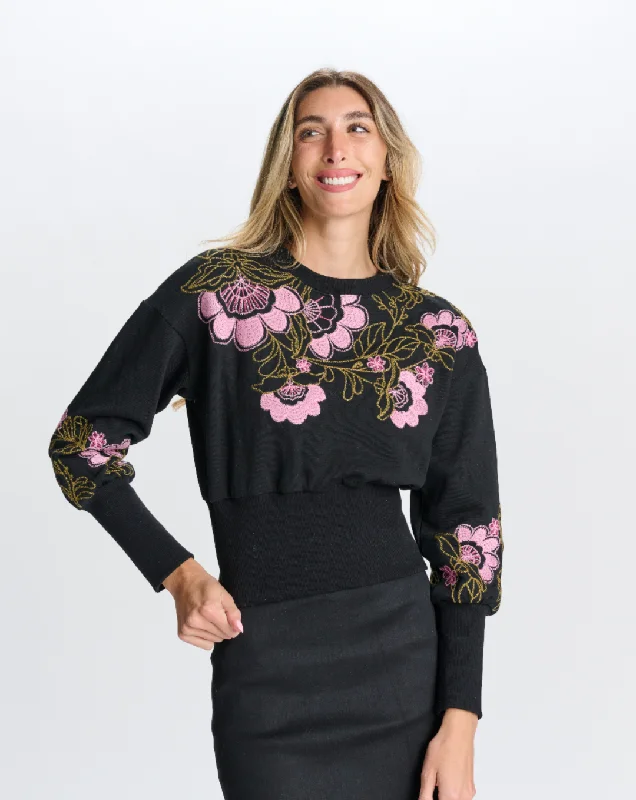 Ladies Stitched Flowers Sweater Elegant Classic Vintage