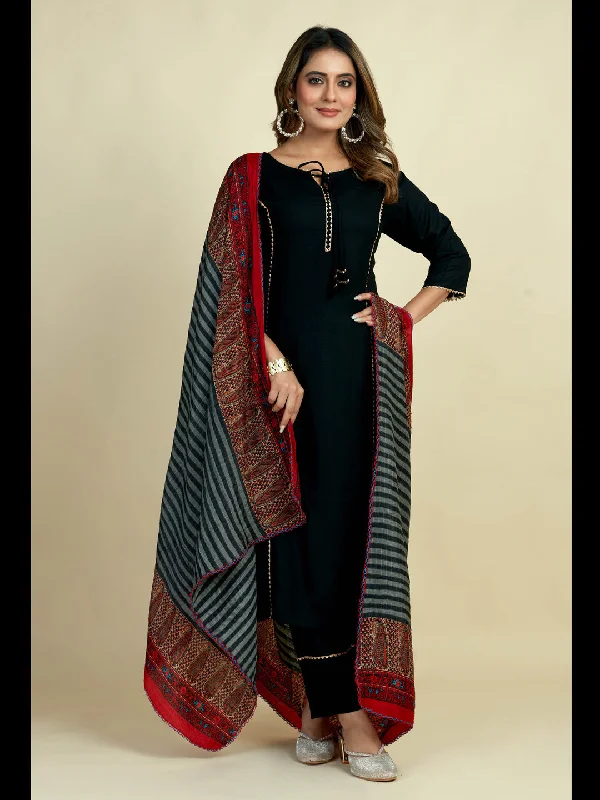 Black Trendy Designer Readymade Pant Suit With Embroidery Work Fashionable Tapered Leg Pants Black Trendy Designer Readymade Pant Suit With Embroidery Work Fashionable Tapered Leg Pants
