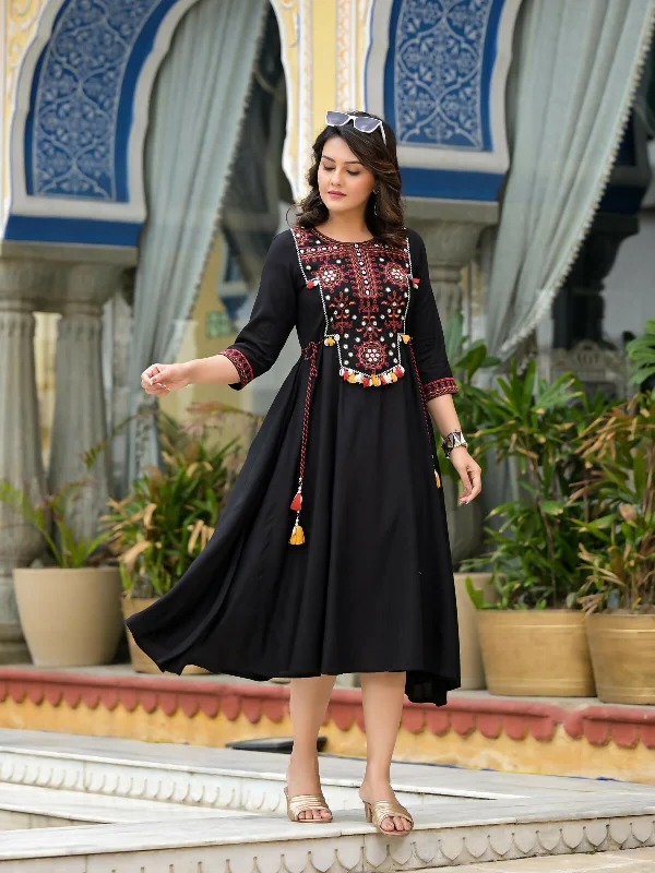 Juniper Women's Black Thread Embroidered Liva Rayon A-Line Dress With Tassel Kaudis & Doris At Waist Juniper Women's Black Thread Embroidered Liva Rayon A-Line Dress With Tassel Kaudis & Doris At Waist