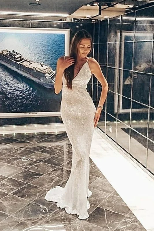 Memraid Deep V-Neck Sweep Train Sequined Prom Dress  cg6611