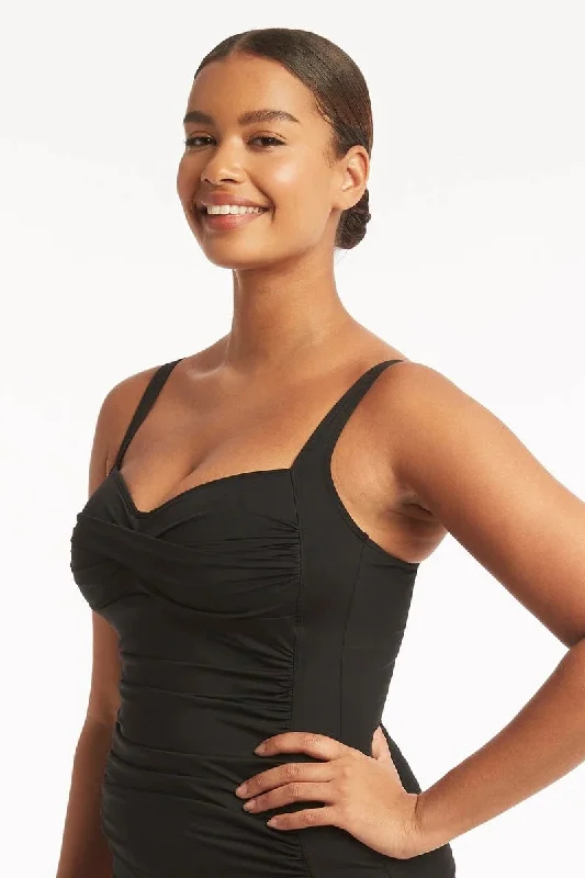 SEA LEVEL ESSENTIALS TWIST FRONT MULTIFIT SINGLET TOP - BLACK