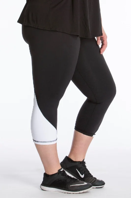 Lola Getts Skinny Colorblock Capri - Black White