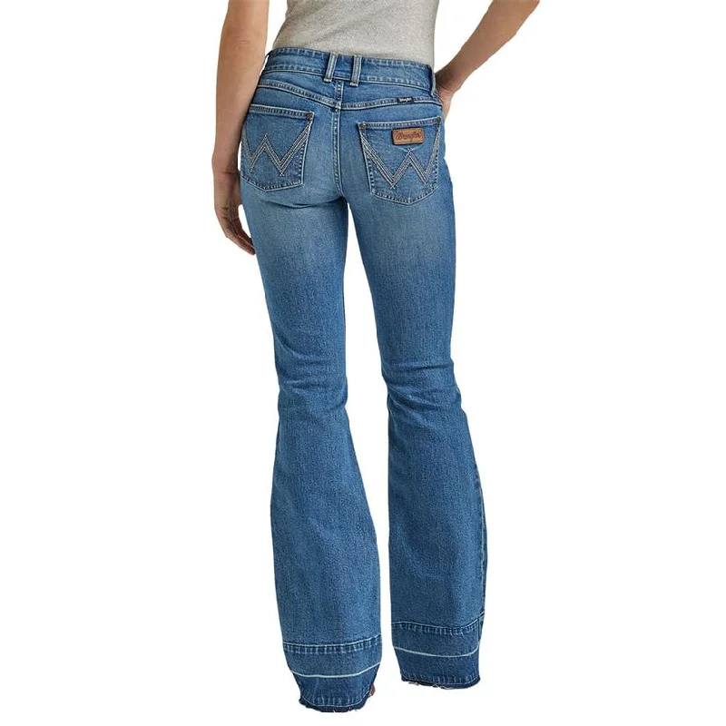 Wrangler Women's Retro Mae Mid Rise Trouser Jean