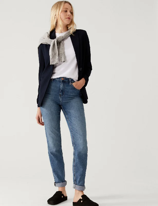 Sienna Straight Leg Jeans with Stretch