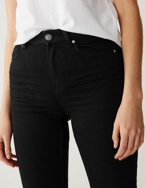 Sienna Straight Leg Jeans with Stretch