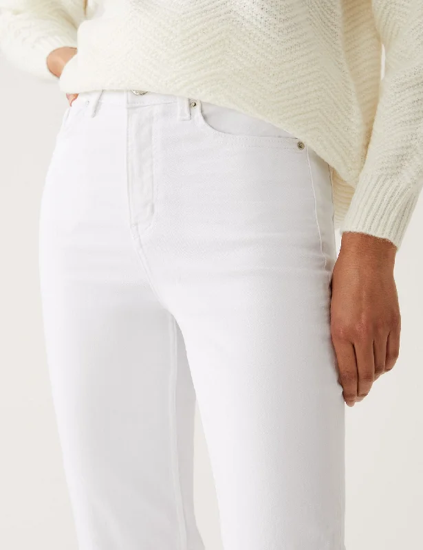 Sienna Straight Leg Jeans with Stretch