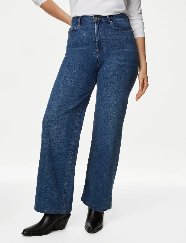 The Wide-Leg Jeans