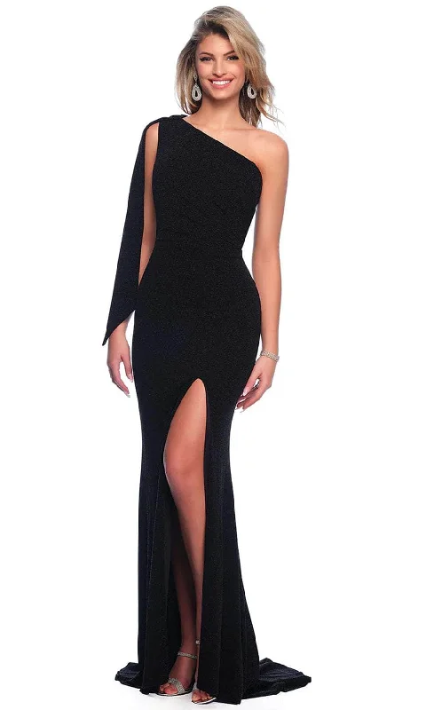 Dave & Johnny 11851 - Asymmetric Neck Sash Detail Evening Dress Off-the-shoulder Chic Trendy