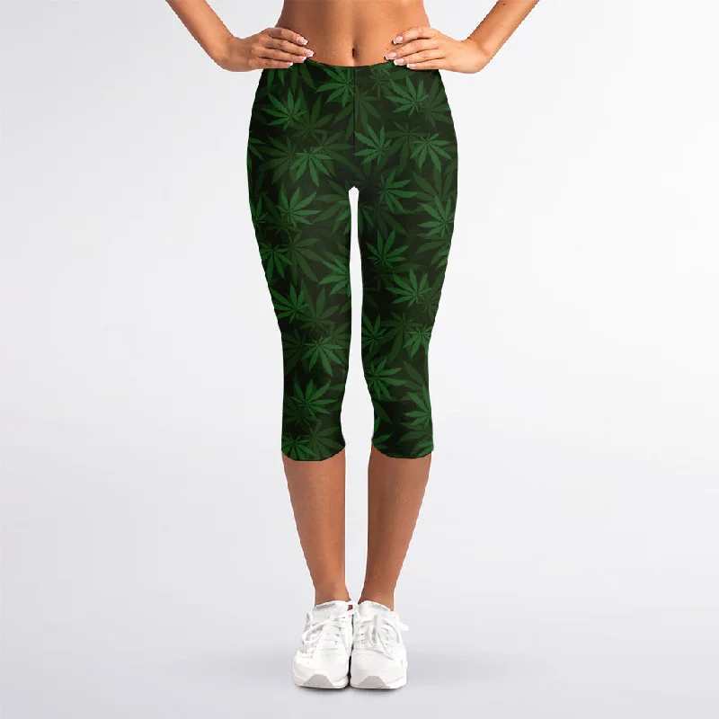 Forest Green Cannabis Leaf Print Women's Capri Leggings Stylish Lightweight Leggings Forest Green Cannabis Leaf Print Women's Capri Leggings Stylish Lightweight Leggings
