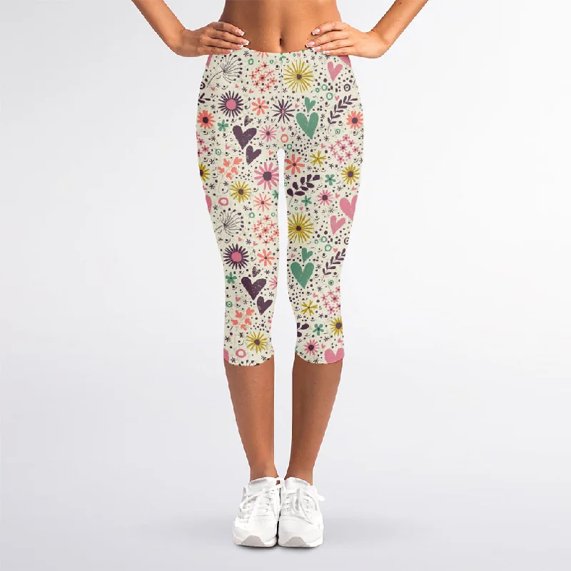 Girly Heart And Flower Pattern Print Women's Capri Leggings Stylish Yoga Leggings