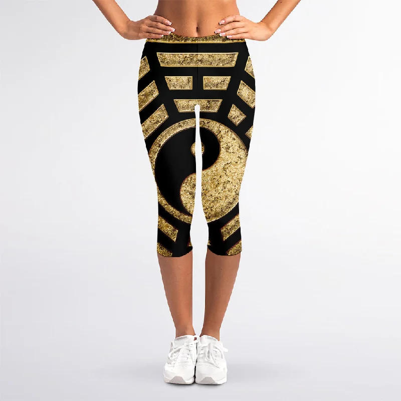 Gold Bagua Yin Yang Print Women's Capri Leggings Elegant Full-Body Leggings